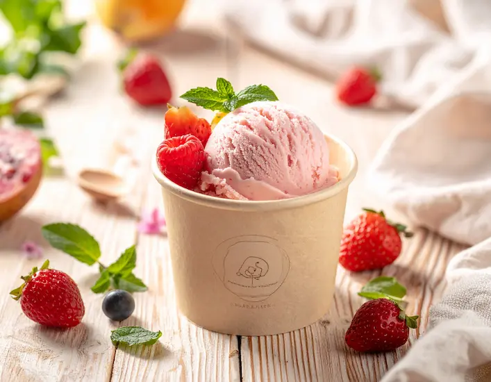 Strawberry アイス